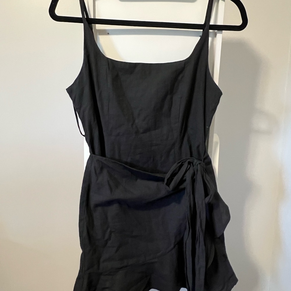Elegant Black Dress
